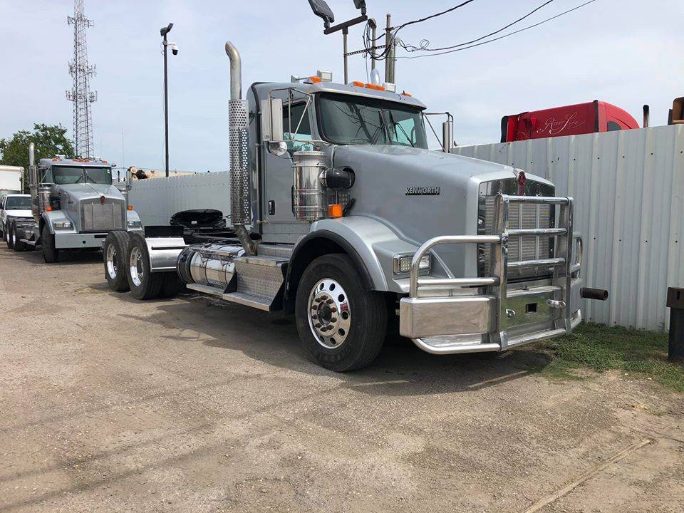 Cobra Truck Sales & Equipment | 238 McCarty St, Houston, TX 77029, USA | Phone: (713) 673-8785