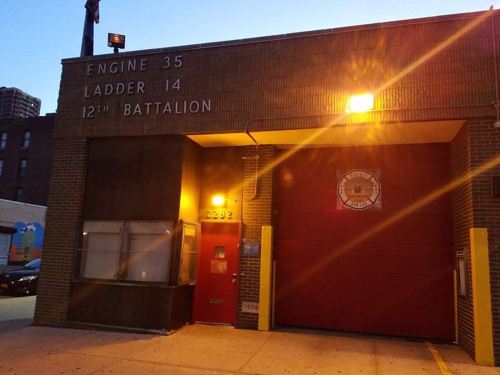 FDNY Engine 35/Ladder 14/Battalion 12 | 2282 3rd Ave, New York, NY 10035, USA