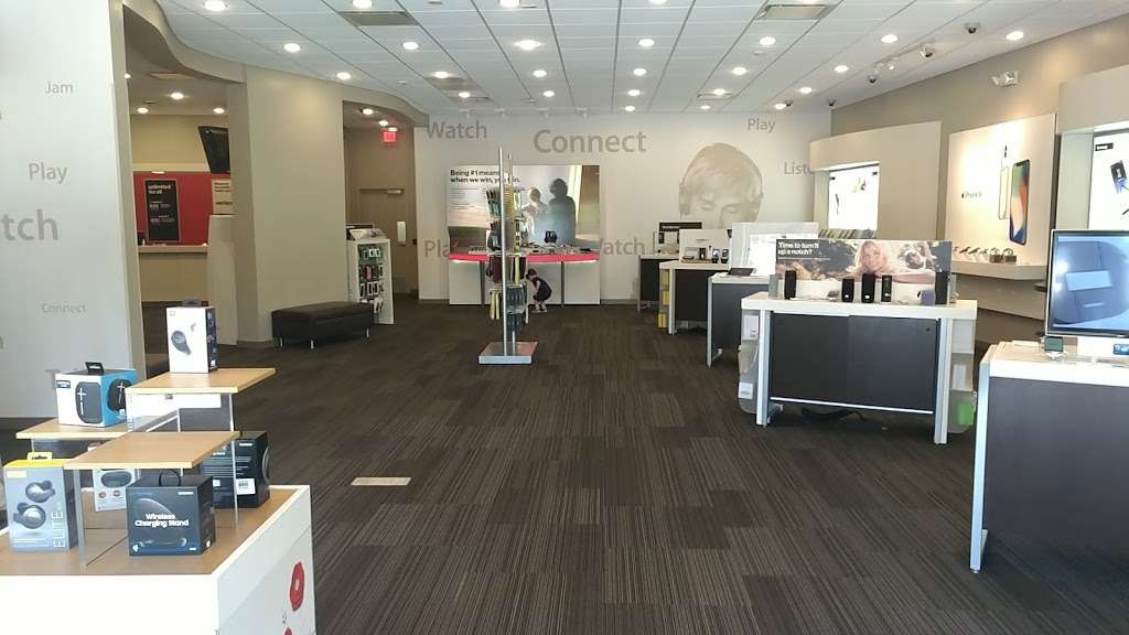 Verizon | 7180 NC-73, Denver, NC 28037 | Phone: (704) 827-8281