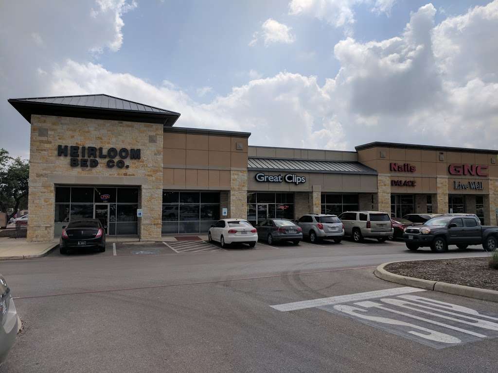 Great Clips | 1160 N Loop 1604 W Ste 103, San Antonio, TX 78248, USA | Phone: (210) 492-1389