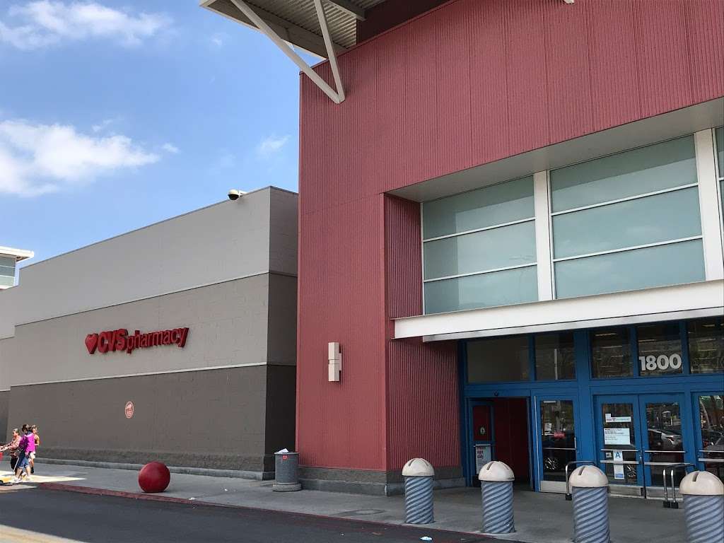 CVS Pharmacy | 1800 W Empire Ave, Burbank, CA 91504, USA | Phone: (818) 238-0239