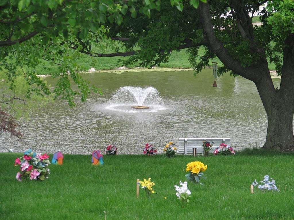 Rolling Acres Memorial Gardens for Pets, Inc. | 12200 NW Crooked Rd, Kansas City, MO 64152 | Phone: (816) 891-8888