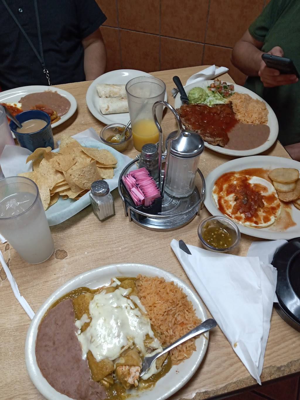 El Taquito Cafe | 5427 E Grand Ave, Dallas, TX 75223, USA | Phone: (214) 823-5872