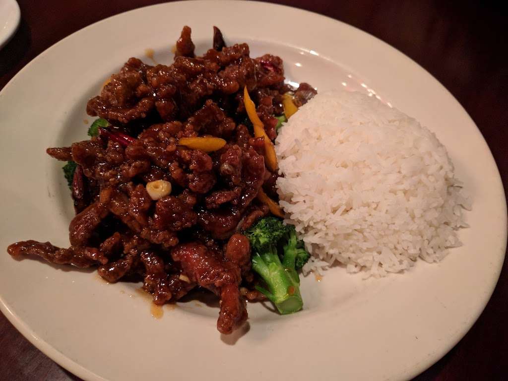 Red Bowl Asian Bistro | 6284 Carolina Commons Dr, Indian Land, South Carolina, SC 29707, USA | Phone: (803) 802-8899