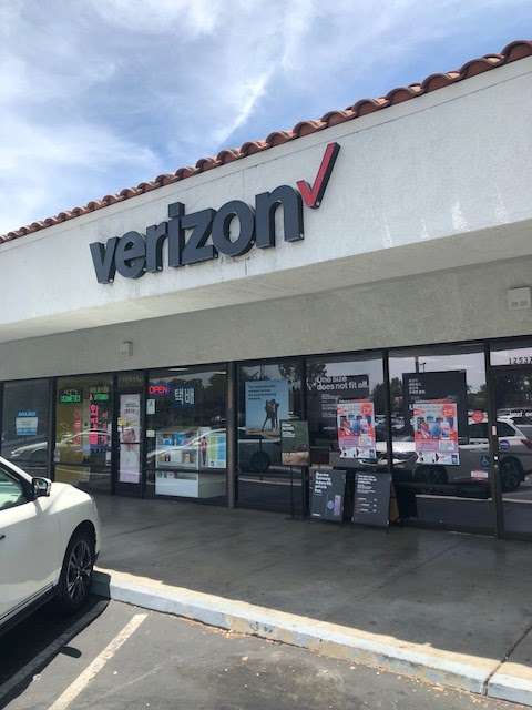 Verizon Wireless | 12537 E Carson St, Hawaiian Gardens, CA 90716, USA | Phone: (562) 402-0200