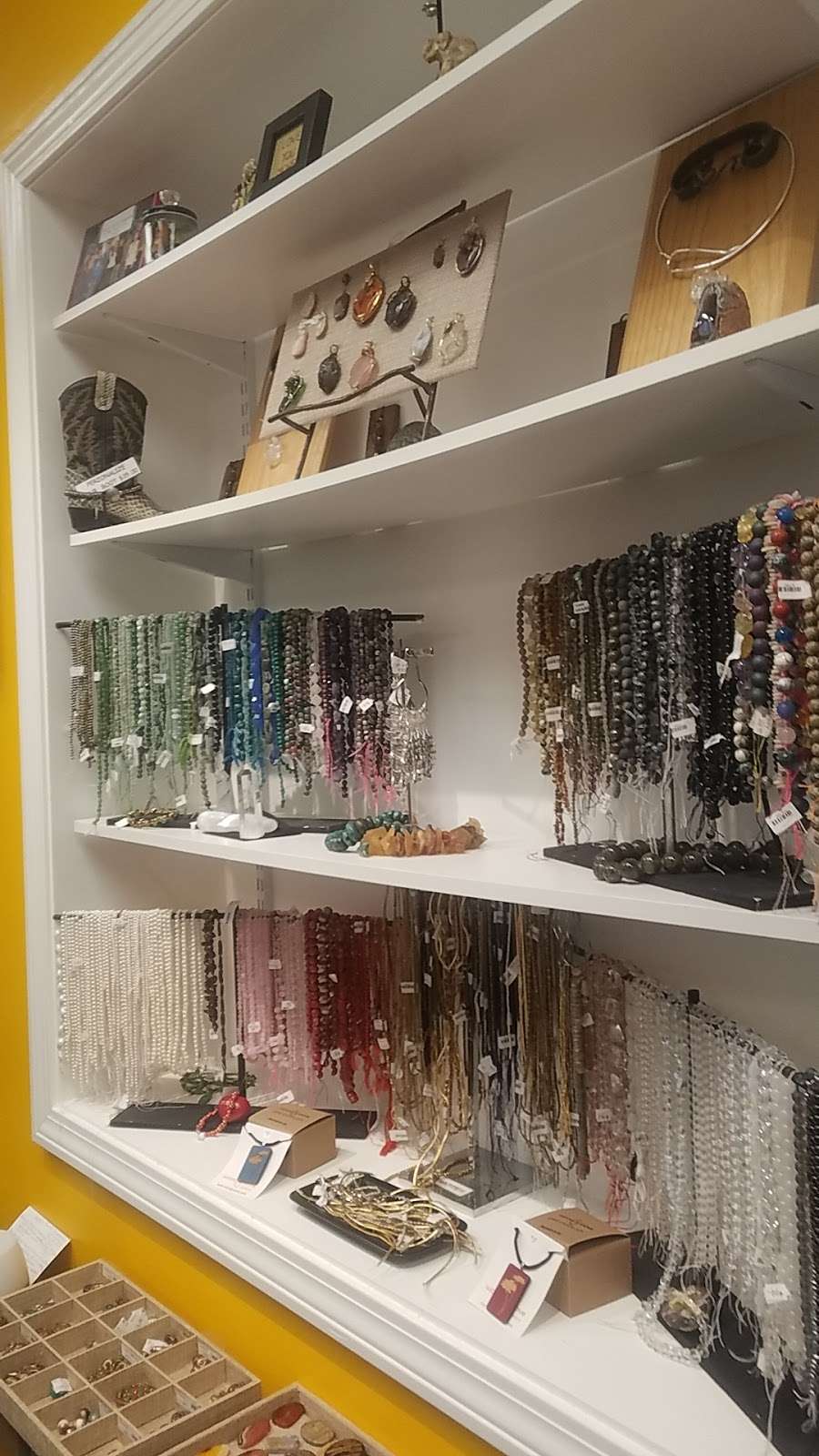 Chevere, Beads and Boutique | 336 N Main St, Uxbridge, MA 01569, USA | Phone: (508) 278-5566