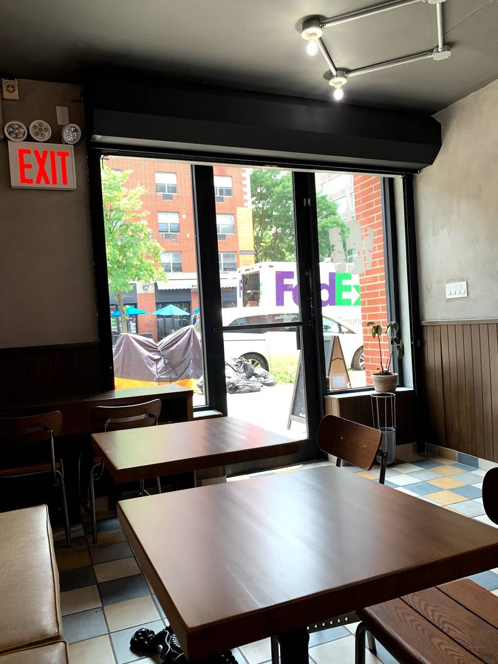 Birch Coffee | 1330 5th Ave, New York, NY 10026, USA | Phone: (212) 686-1444