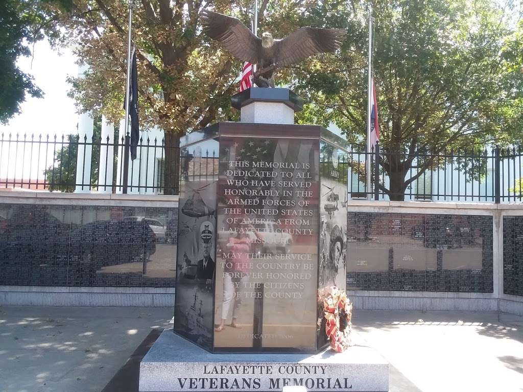 Lafayette County Veterans Memorial | 116 S 10th St #100, Lexington, MO 64067