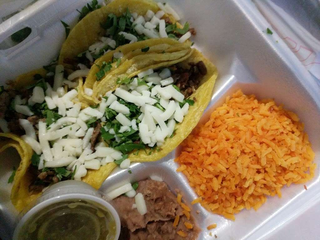 Taco Movil | 1830 US-30, Oswego, IL 60543 | Phone: (630) 270-8098