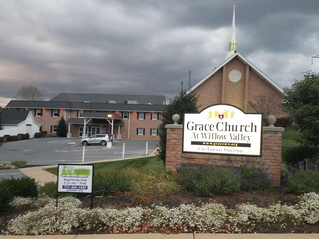 Grace Church at Willow Valley | 300 Willow Valley Square, Lancaster, PA 17602, USA | Phone: (717) 464-2782