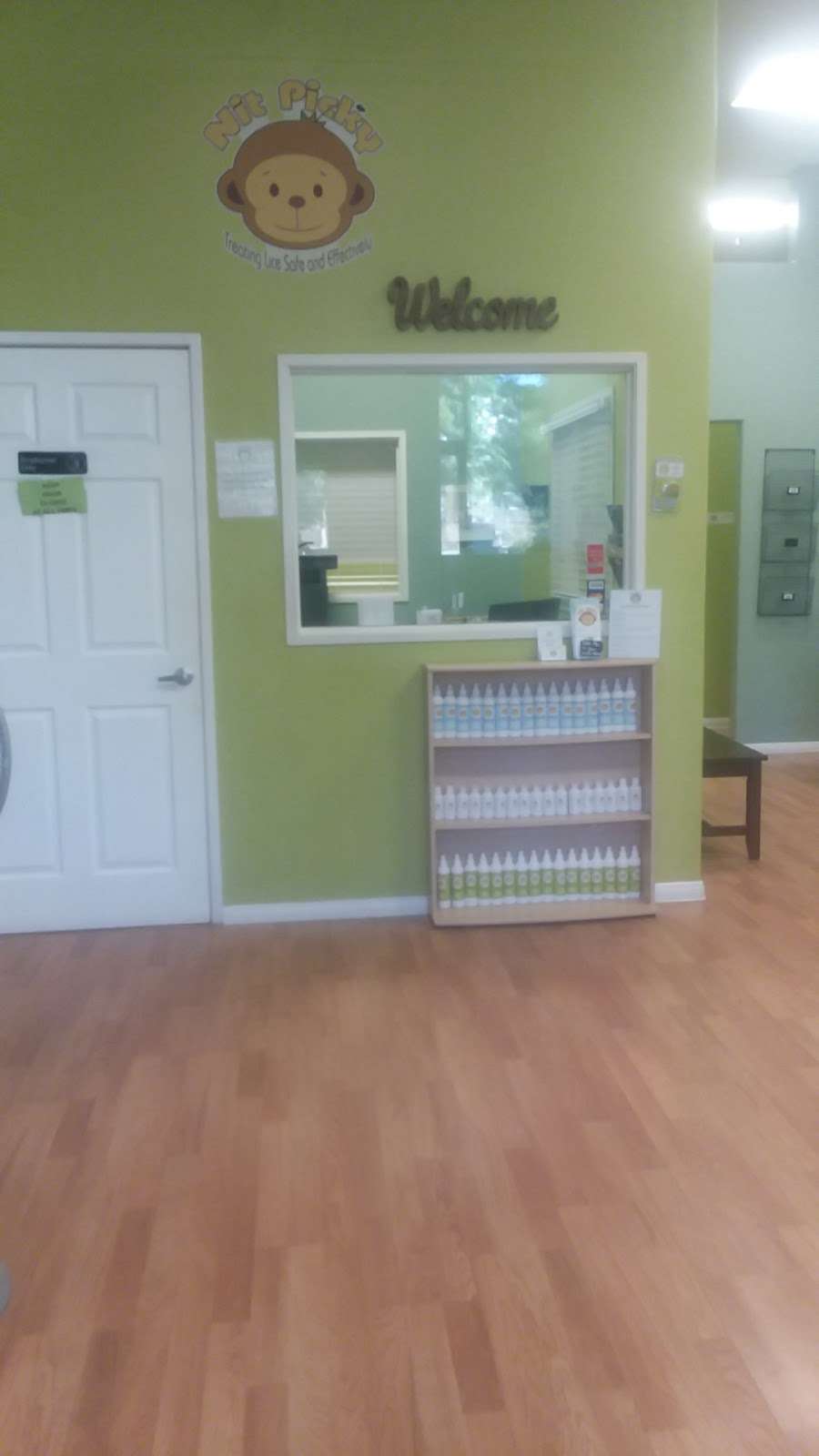 Nit Picky Lice Salon | 43053 Margarita Rd B108, Temecula, CA 92592, USA | Phone: (951) 676-8929