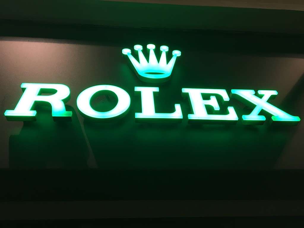 Rolex Watch Co Ltd | 1 Jubilee Way, Kings Hill, West Malling ME19 4NR, UK | Phone: 01732 752400