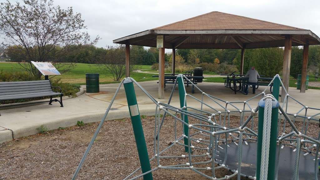 Leiseberg Park | 285 E Devon Ave, Bartlett, IL 60103, USA | Phone: (630) 540-4800