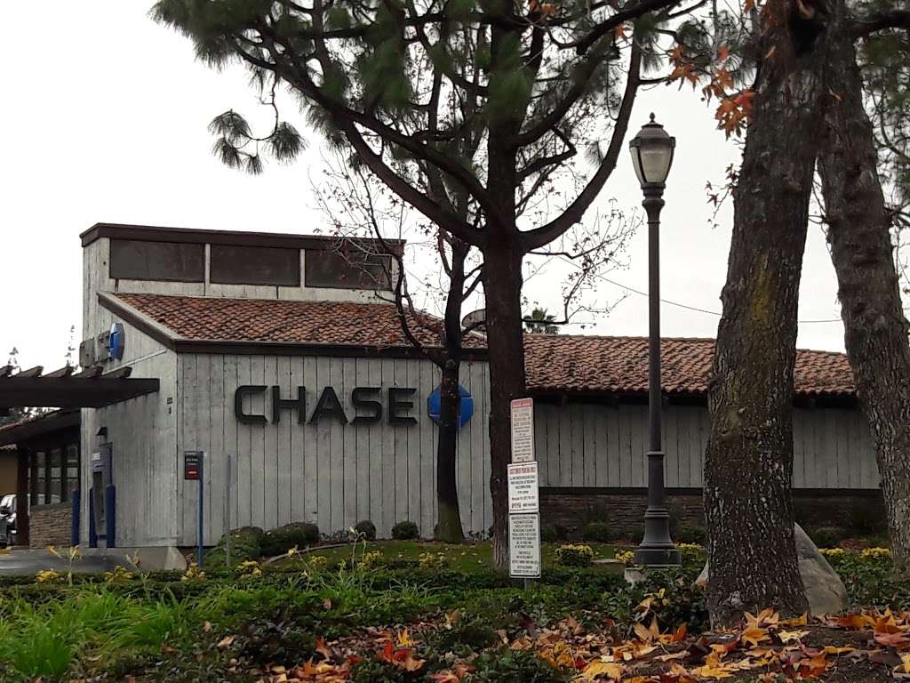 Chase ATM | 5225 Canyon Crest Dr, Riverside, CA 92507, USA | Phone: (800) 935-9935
