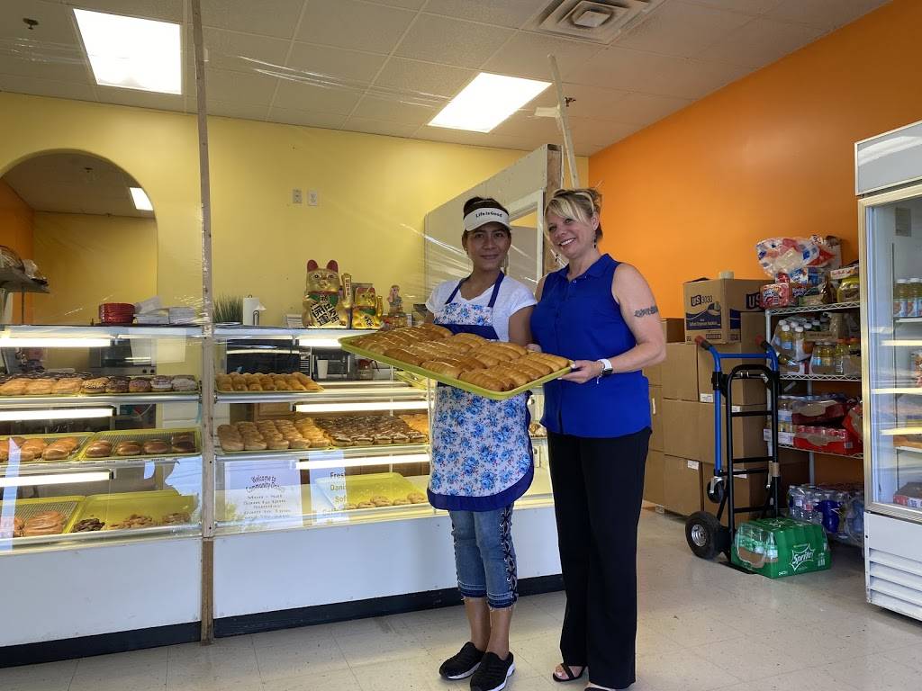 Community Donuts | 1176 Church Rd W, Southaven, MS 38671, USA | Phone: (662) 510-8266