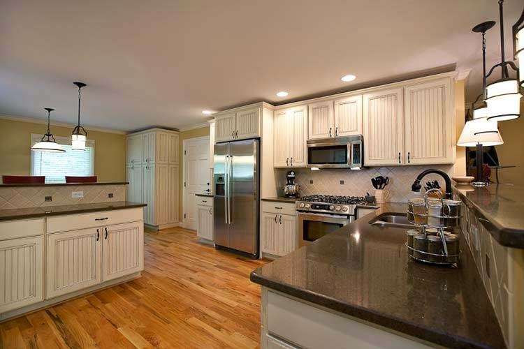 Classic Home Renovations | 205 29th Ave NE, Hickory, NC 28601, USA | Phone: (828) 466-0200