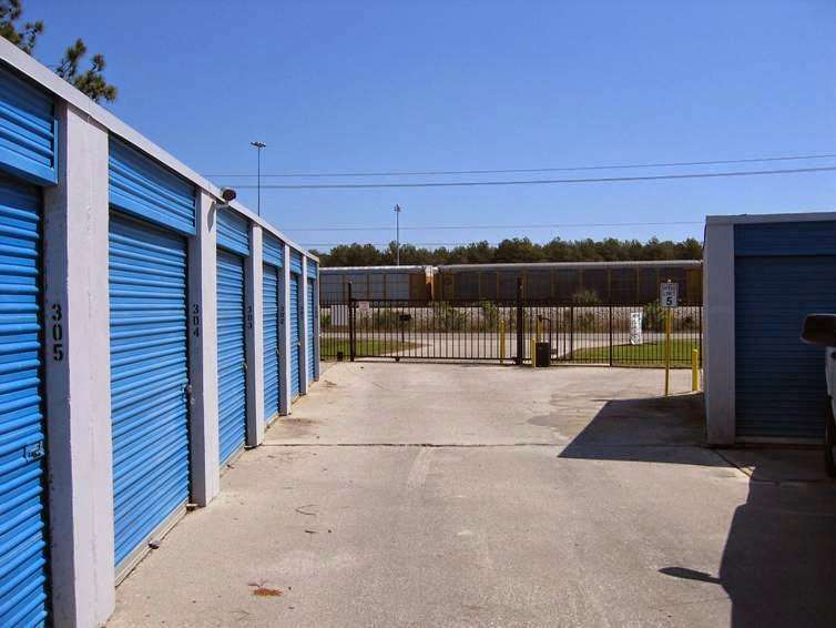 Spring Self Storage | 5772, 24507 W Hardy Rd, Spring, TX 77373, USA | Phone: (832) 307-0989