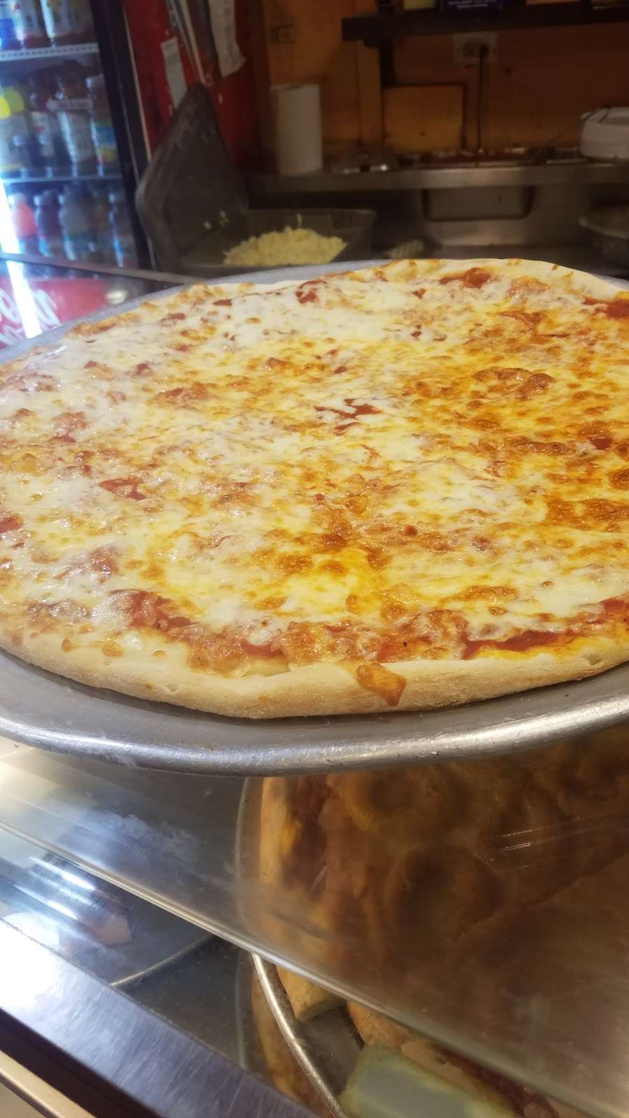 Grandmas Pizza | 2551 Amsterdam Ave, New York, NY 10033 | Phone: (212) 927-4895