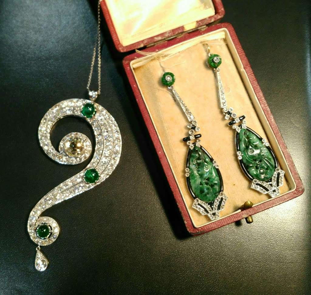 Pam Benson Antiques & Fine Jewelry | 14322 Beacon Ave, Orland Park, IL 60462 | Phone: (708) 403-3850