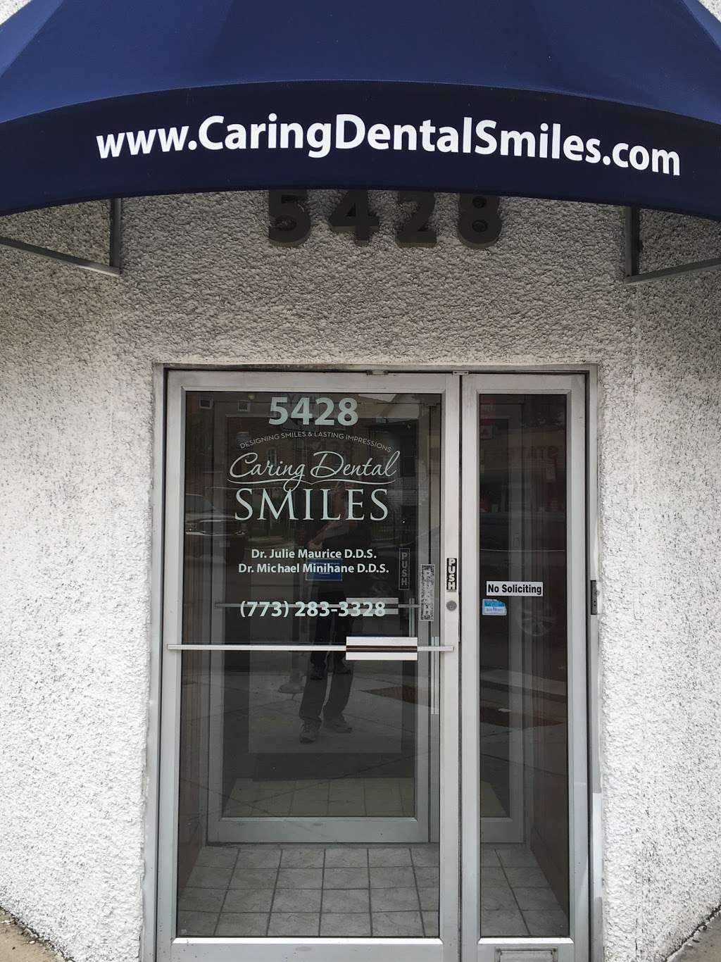 Caring Dental Smiles of Chicago | 5428 W Addison St, Chicago, IL 60641, USA | Phone: (773) 283-3328