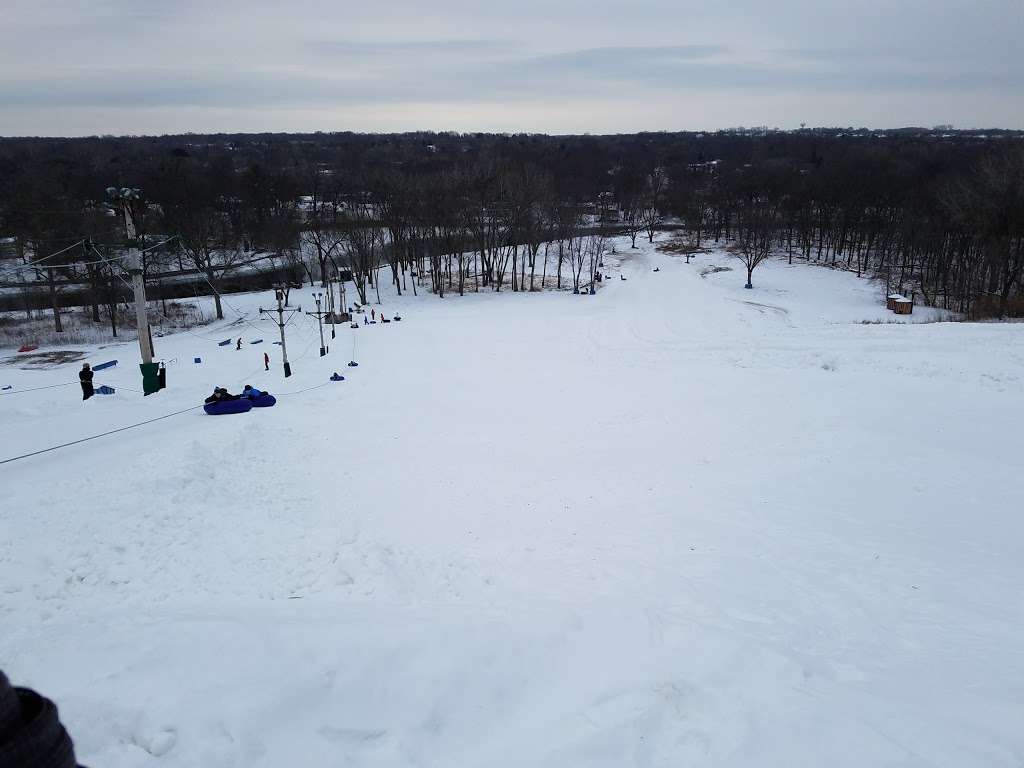 Raging Buffalo Snowboard Ski Park & Snowtubing | 19265 N Western Ave, Carpentersville, IL 60110, USA | Phone: (847) 836-7243