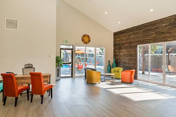 Retreat at Fitzsimons Apartments | 13700 E 5th Cir, Aurora, CO 80011, USA | Phone: (833) 792-1323