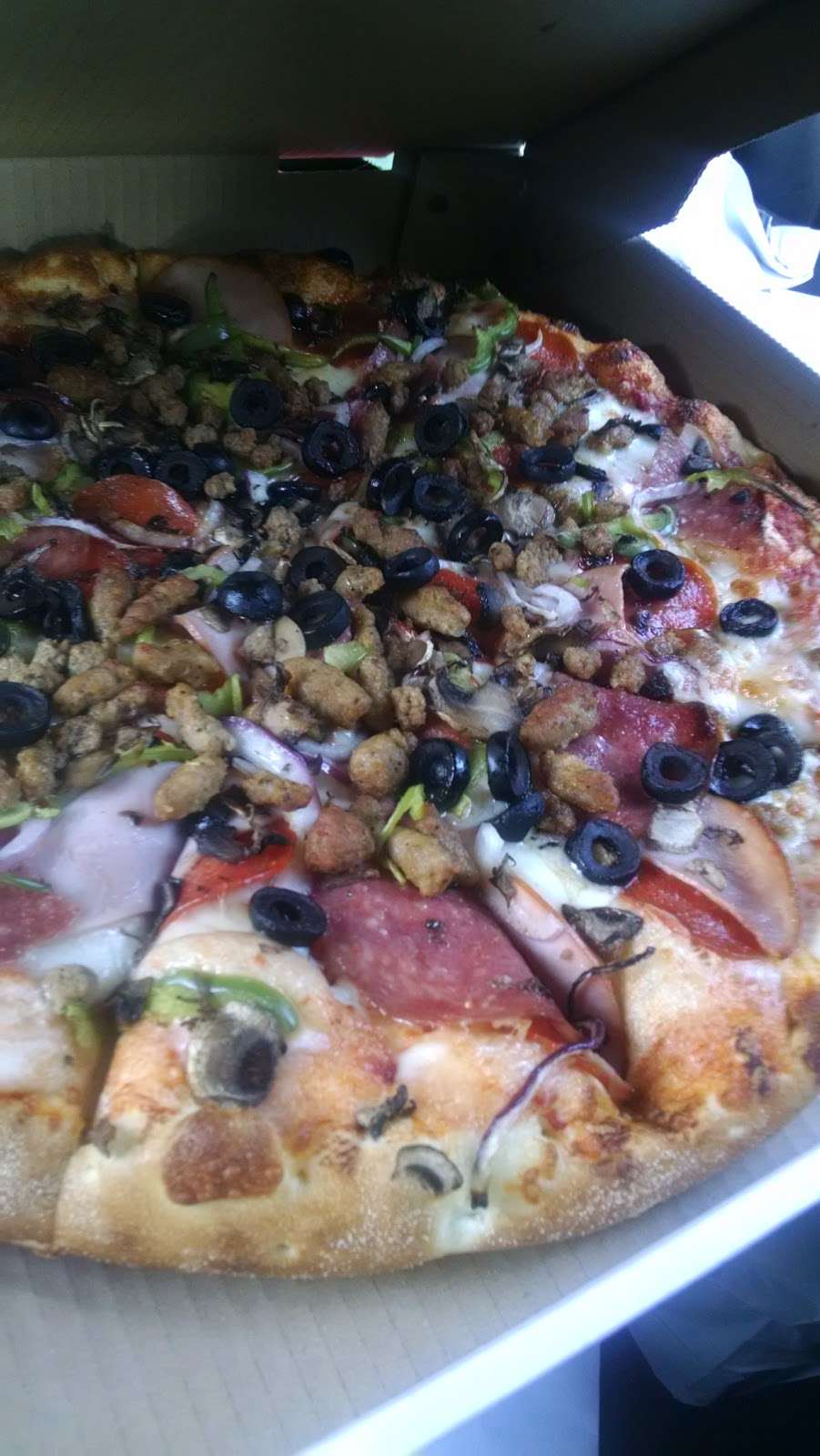 Pizza101 | 14584 Baseline Ave, Fontana, CA 92336, USA | Phone: (909) 429-0101