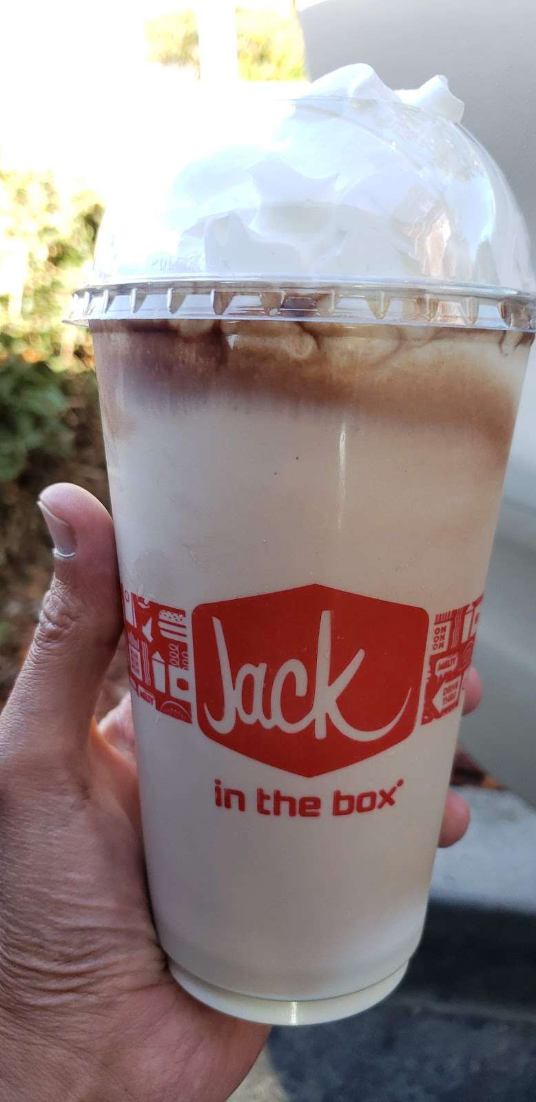 Jack in the Box | 1090 Foothill Blvd, La Verne, CA 91750, USA | Phone: (909) 592-1027