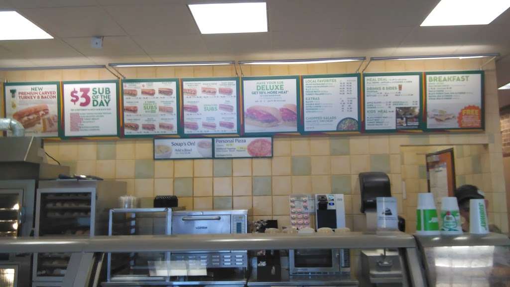 Subway Restaurants | 2810 Bicentennial Pkwy Space No. 101, Anthem Highlands Dr S/C, Henderson, NV 89044, USA | Phone: (702) 492-9750