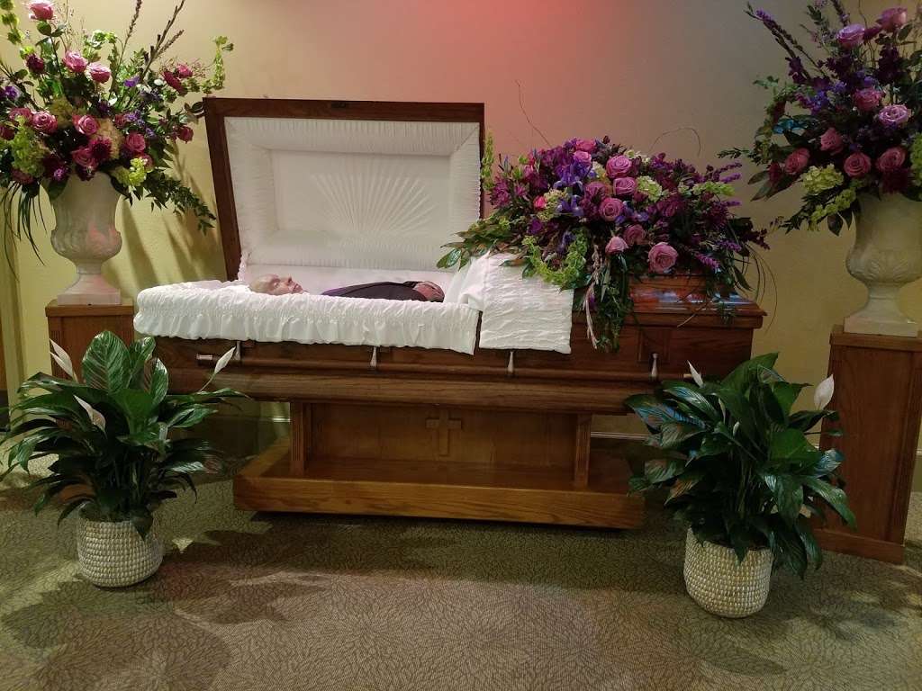 Rolling Oaks Funeral Home | 400 Freeport Pkwy, Coppell, TX 75019, USA | Phone: (972) 745-1638