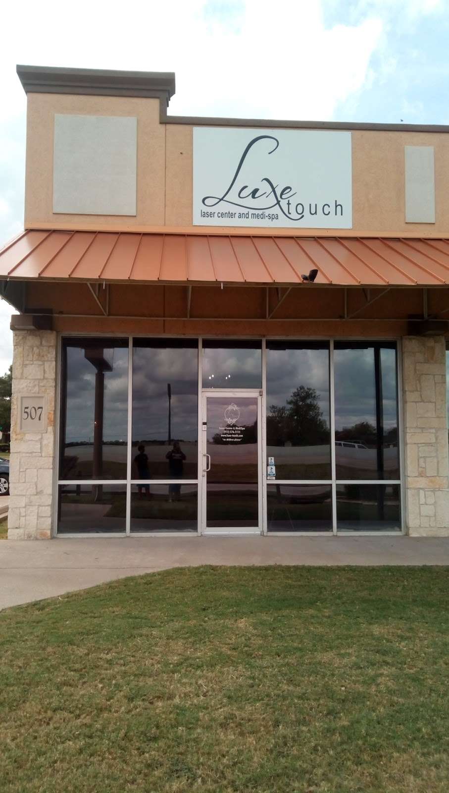 Luxe Touch | 204 C, S Interstate 35 East Service Rd B, Red Oak, TX 75154, USA | Phone: (972) 576-1111