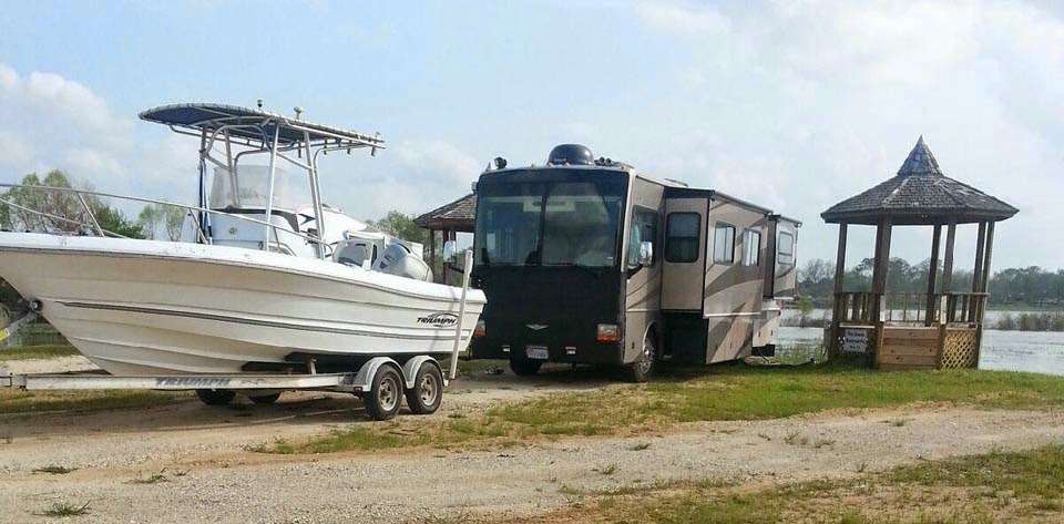 Venice on the Lake RV Park | 14377 Hill Dr, Willis, TX 77318, USA | Phone: (936) 856-1110