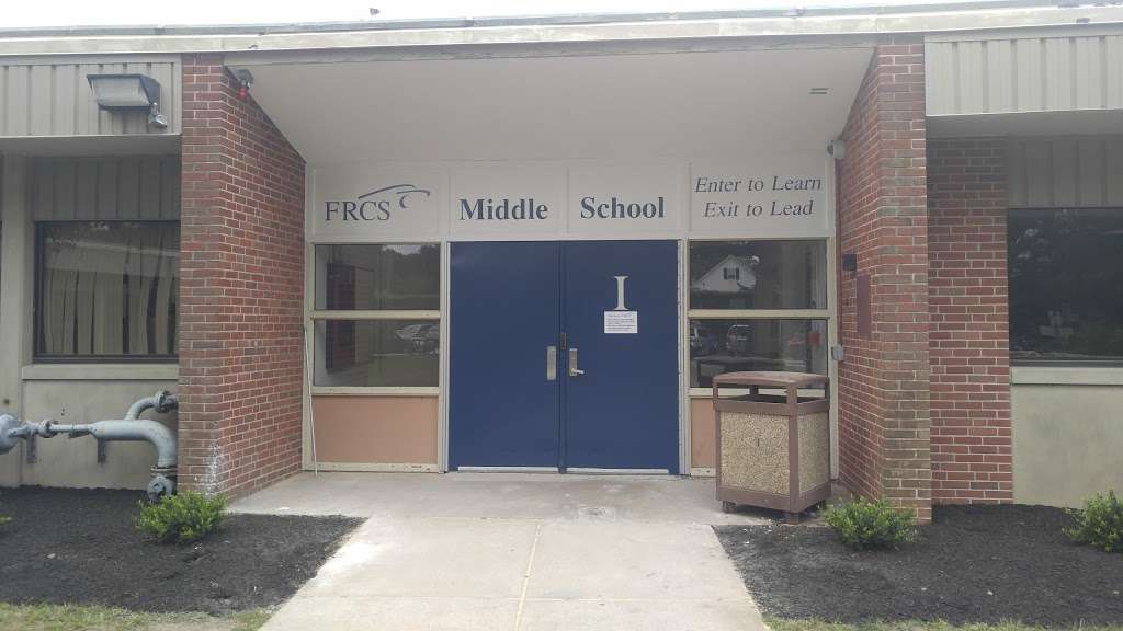 Foxborough Regional Charter School - MHS | 131 Central St, Foxborough, MA 02035, USA | Phone: (508) 543-2508