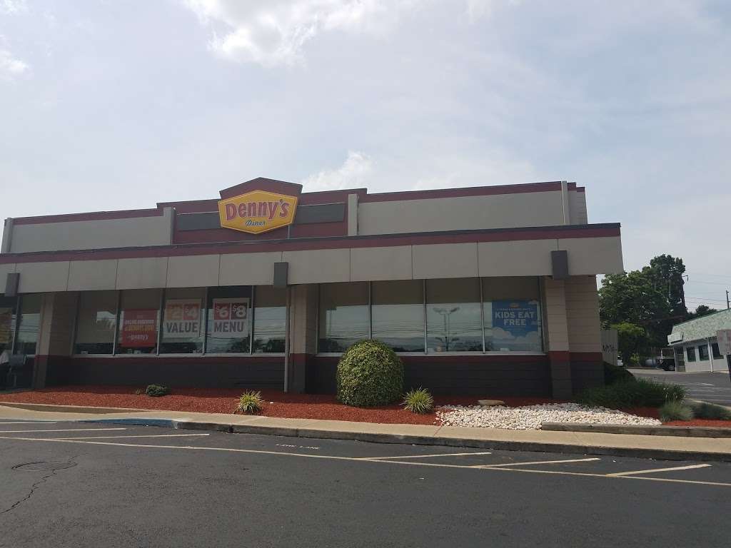 Dennys | 640 E Lincoln Hwy, Langhorne, PA 19047, USA | Phone: (215) 757-1115