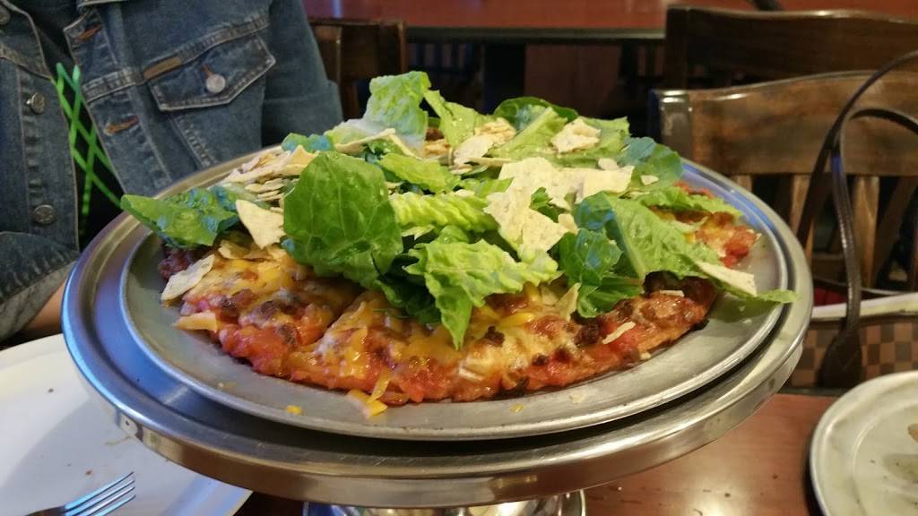 Randys Pizza Salute | 6030 50th St N #3, St Paul, MN 55128, USA | Phone: (651) 777-1400