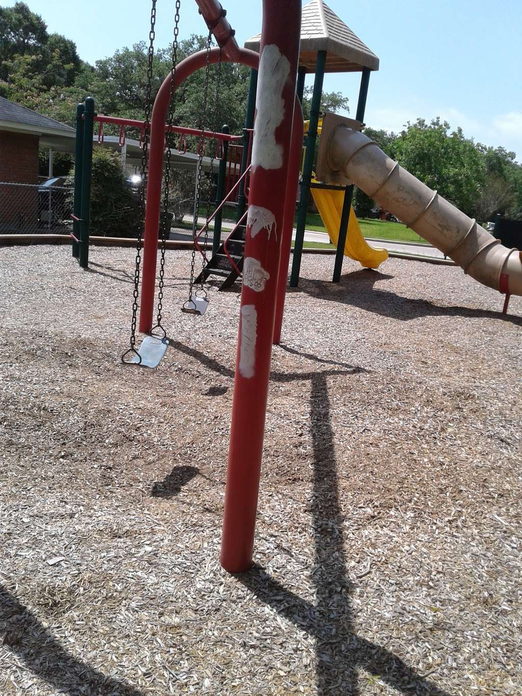 Dale Street Park | 1604 Sheridan Dr, Baytown, TX 77520, USA | Phone: (281) 420-6597