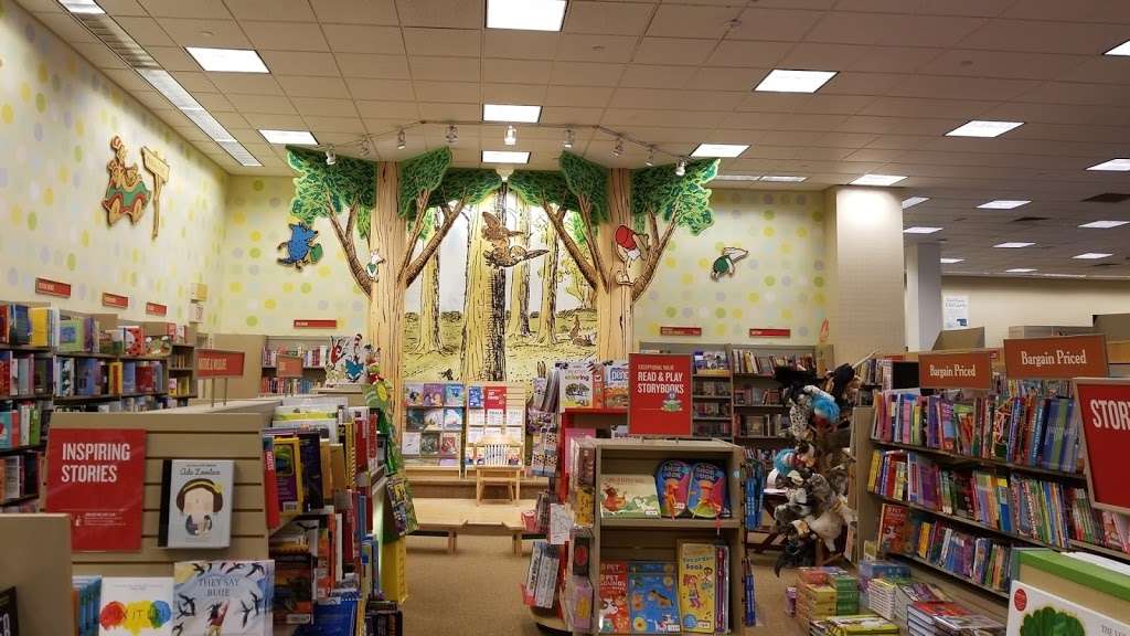 Barnes Noble Book Store 842 Sunrise Hwy Bay Shore Ny 11706