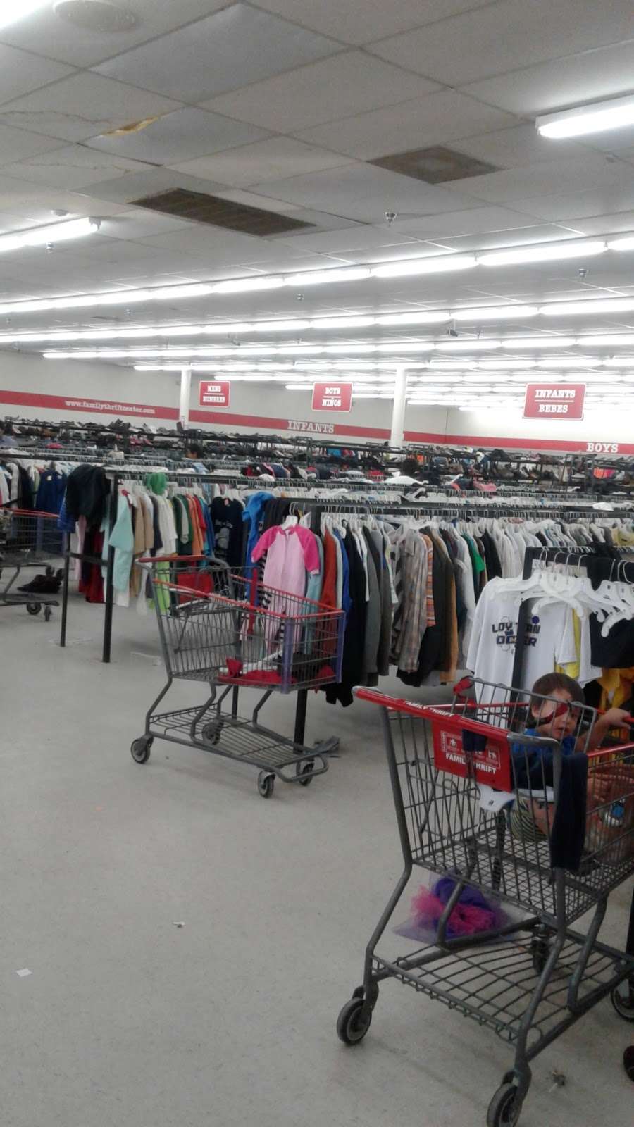 Family Thrift Outlet | 127 Little York Rd, Houston, TX 77076, USA | Phone: (713) 694-8958