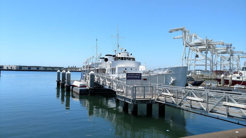 San Francisco Bay Ferry | 10 Clay St, Oakland, CA 94607, USA | Phone: (707) 643-3779