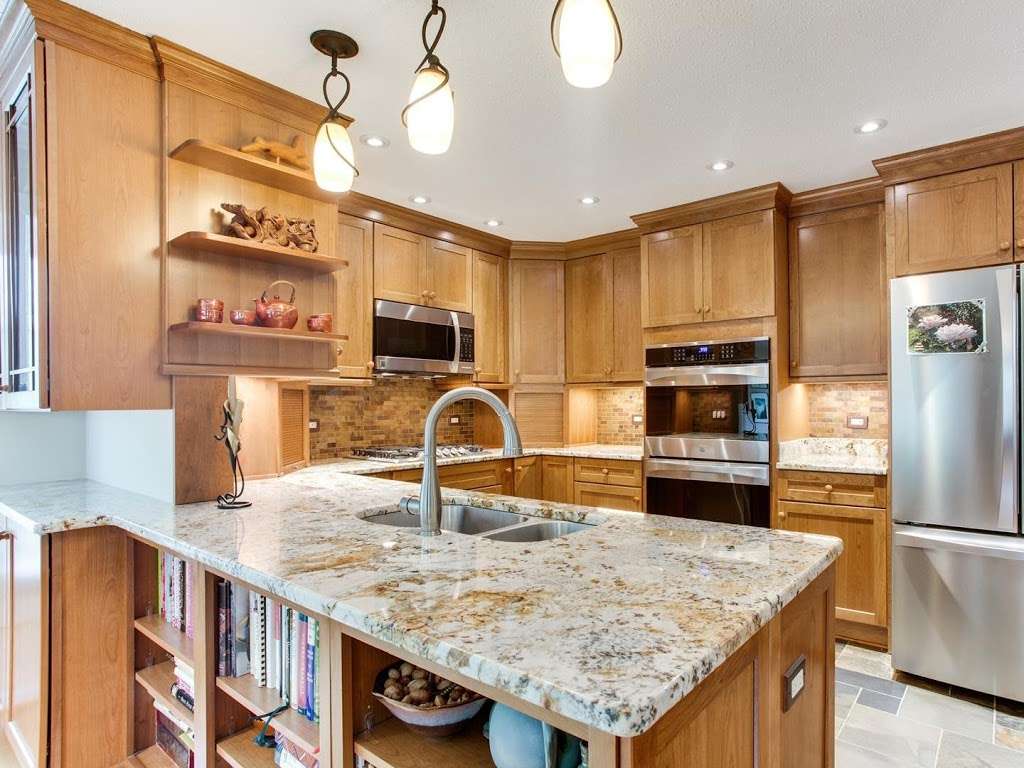Reico Kitchen & Bath | 6600 Business Pkwy, Elkridge, MD 21075, USA | Phone: (410) 579-1774