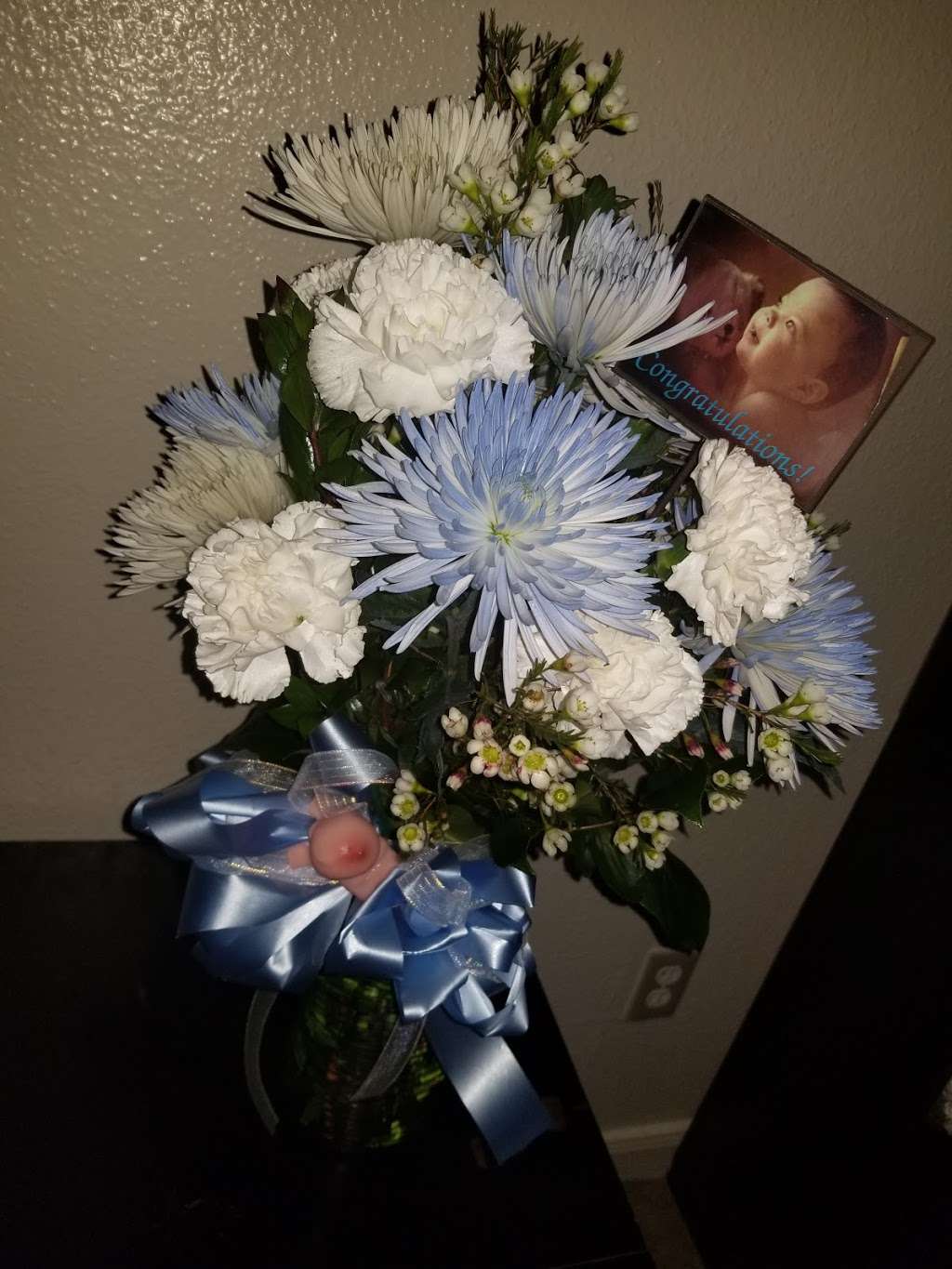 Munoz Flower Shop in 217 N 67th St, Houston, TX 77011, USA