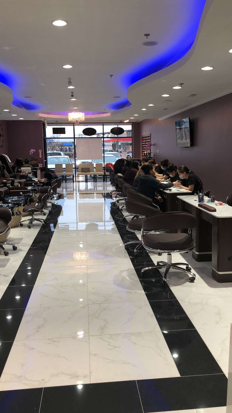 Lux Nail | 5129 S Pulaski Rd, Chicago, IL 60632 | Phone: (312) 684-6666