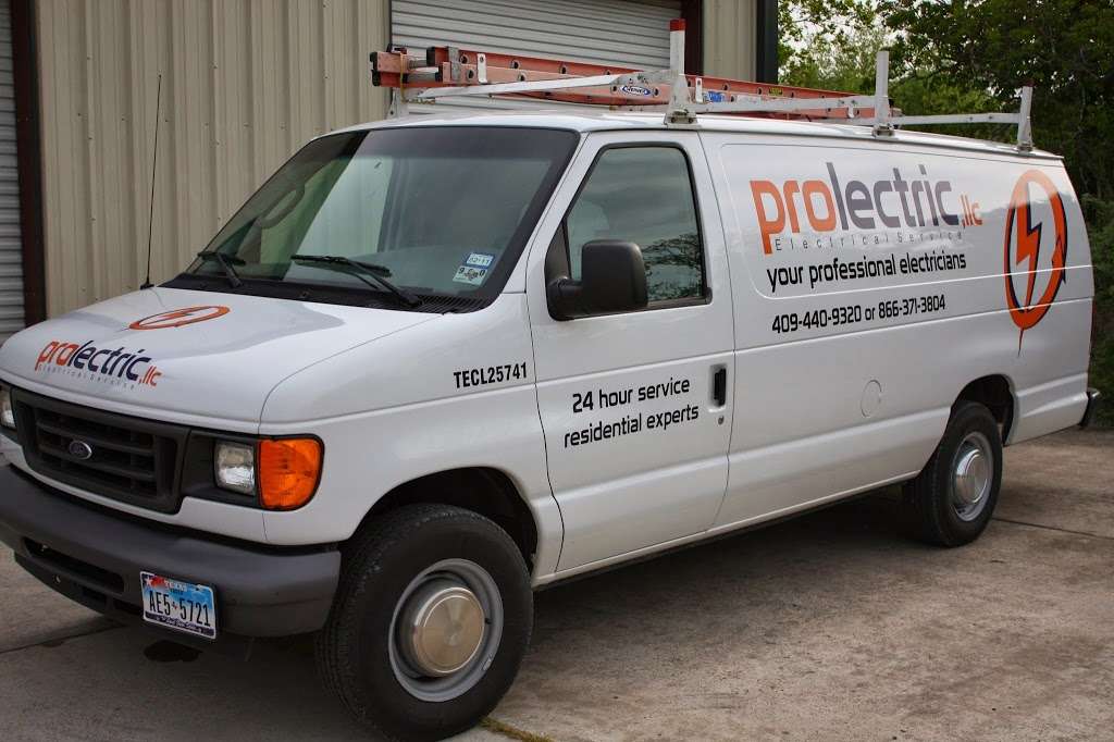 ProLectric-Expert Electricians | 6217 FM 2004, Hitchcock, TX 77563, USA | Phone: (281) 957-5514