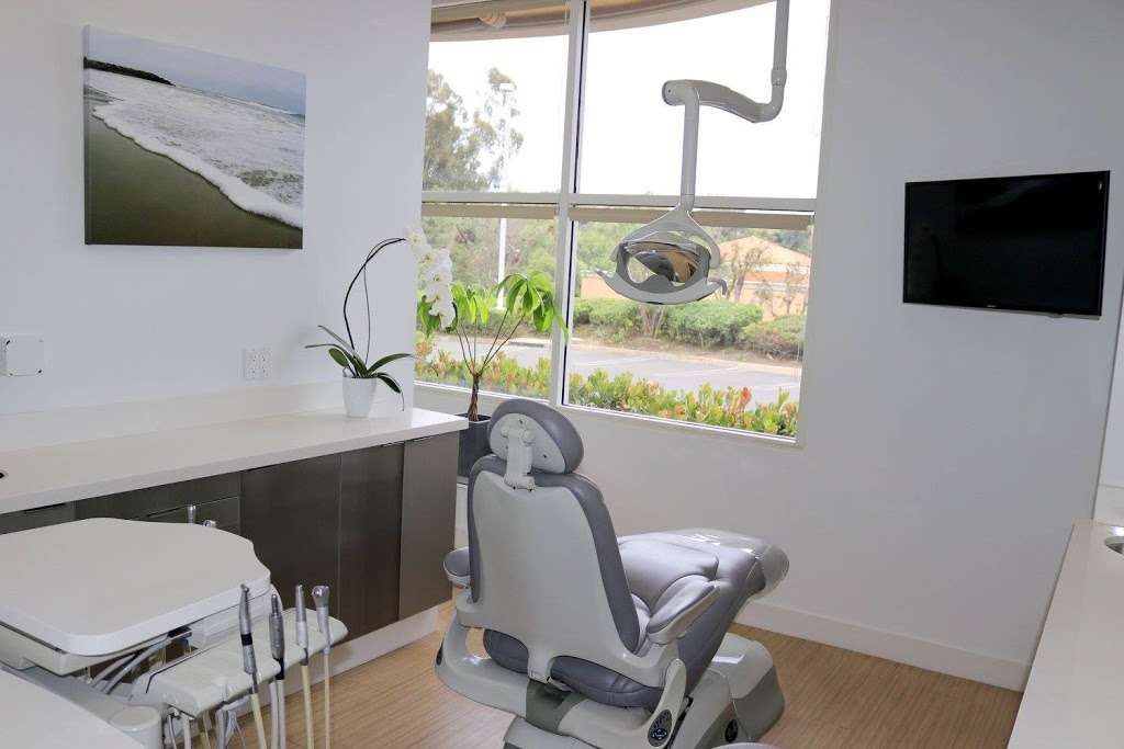 OC Lifetime Dental: Dr. Aveed Samiee | 25500 Rancho Niguel Rd #170, Laguna Niguel, CA 92677 | Phone: (949) 421-5033