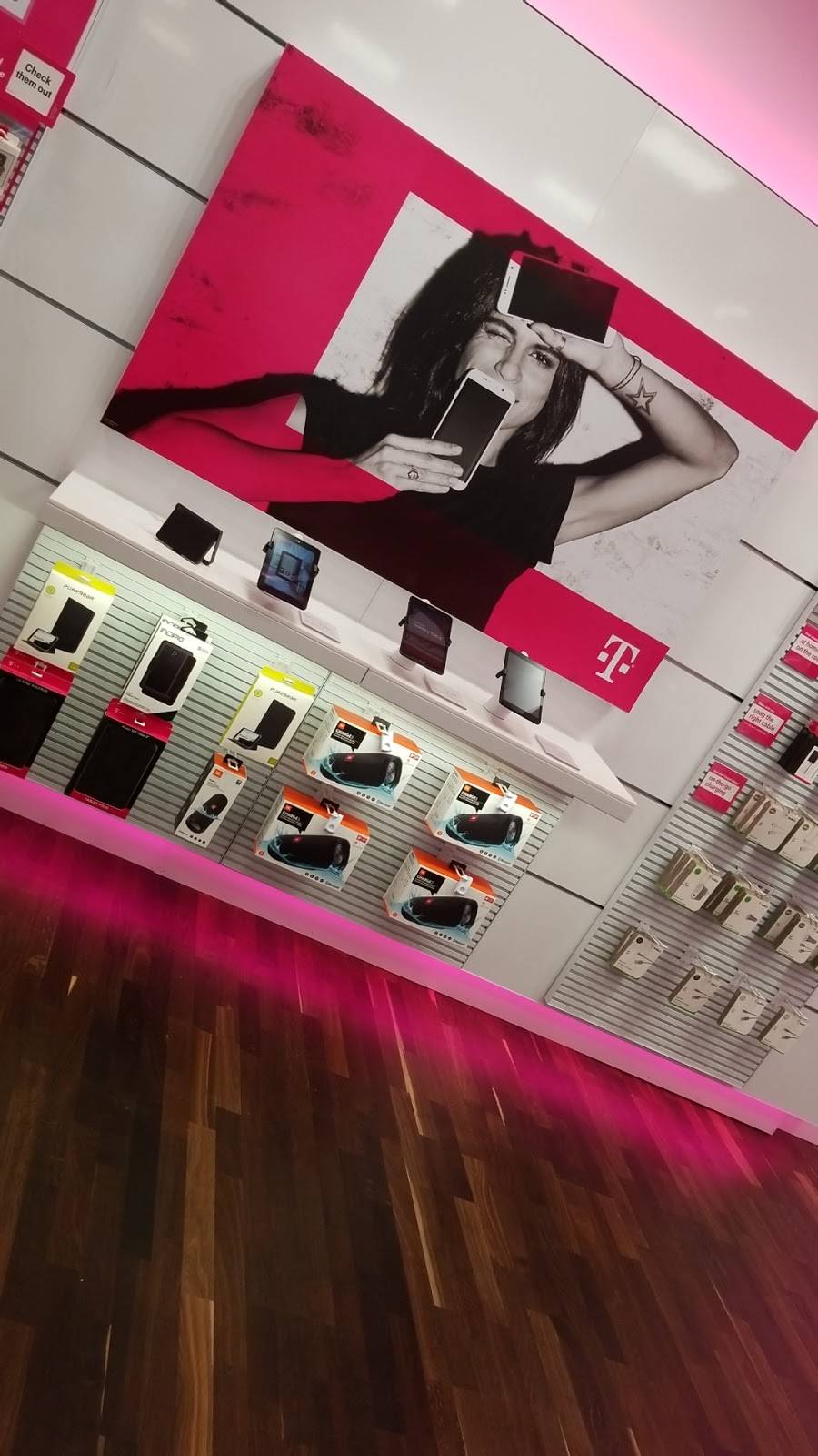 T-Mobile | 5274 Marathon Ave, Fort Worth, TX 76109 | Phone: (817) 339-6867