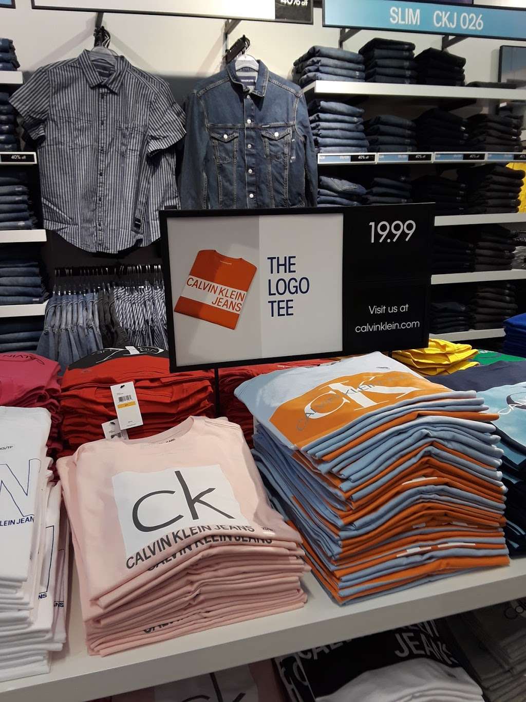 Calvin Klein Outlet | 1 Premium Outlets Boulevard, Suite #390, Wrentham, MA 02093, USA | Phone: (508) 384-1940