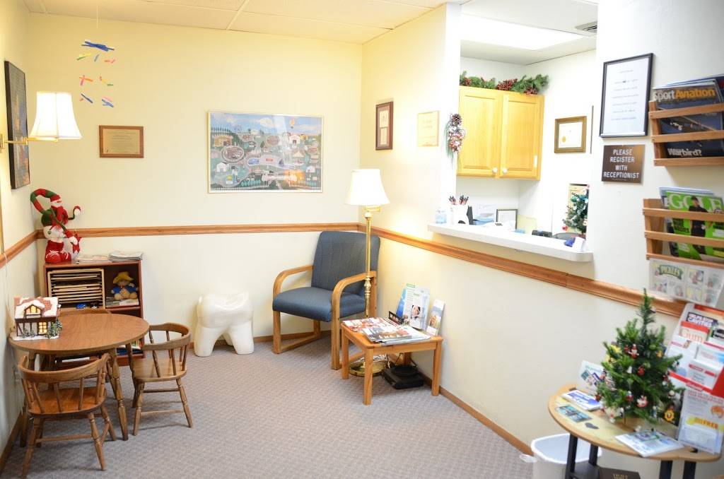 Paukner Keith R DDS | 10625 W North Ave #329, Milwaukee, WI 53226, USA | Phone: (414) 259-1531