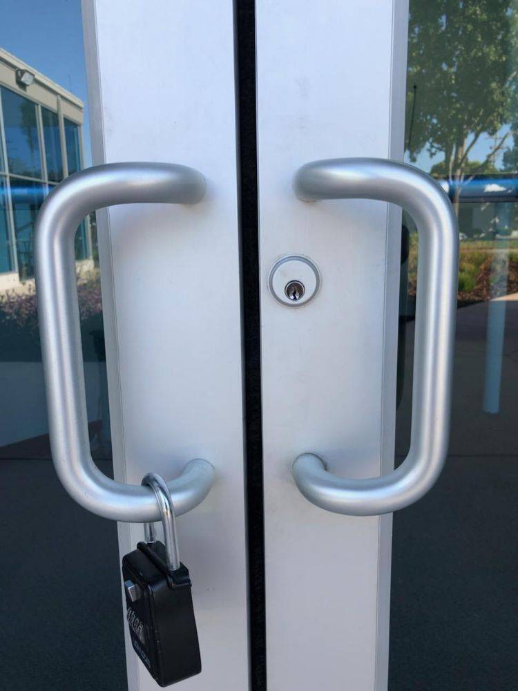 San Antonio Locksmith & Security | 2118 S Zarzamora St, San Antonio, TX 78207, USA | Phone: (210) 239-0274