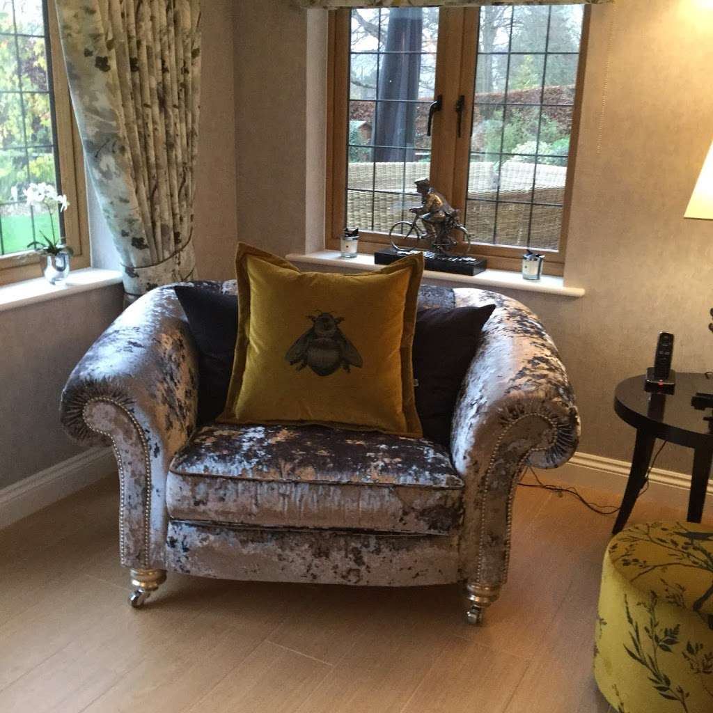 Pamela Langbridge Curtains & Upholstery | Quarry Farm Unit 1, W Park Rd, Lingfield RH7 6HT, UK | Phone: 01342 835004