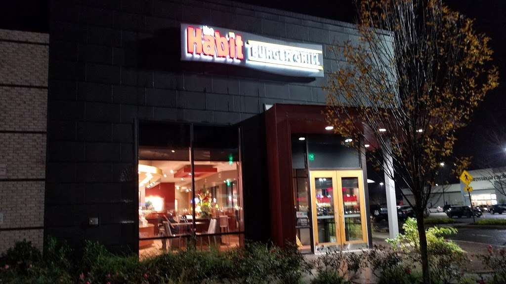 The Habit Burger Grill | 3371 US-1, Lawrence Township, NJ 08648, USA | Phone: (609) 356-0497
